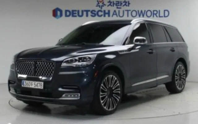 링컨중고차 에비에이터 2세대 3.0 블랙라벨 AWD 매물 사진 7 - 2020/12 66,117km