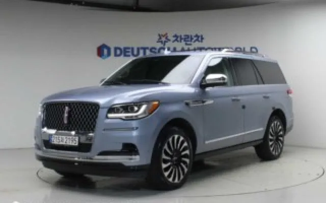 링컨중고차 네비게이터 3.5 블랙 라벨 매물 사진 2 - 2023/09 25,594km