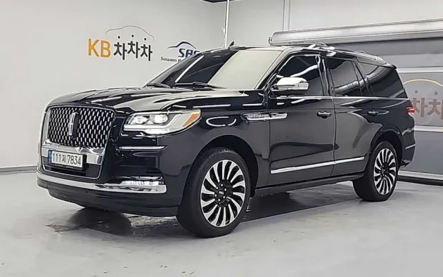 링컨중고차 네비게이터 3.5 블랙 라벨 L 매물 사진 3 - 2023/07 59,929km